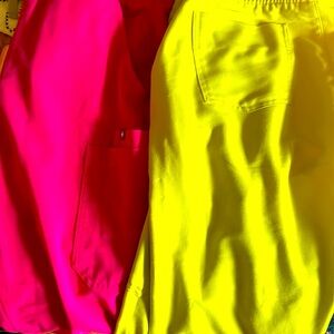 2 pairs Women’s Figs Technical collection pants